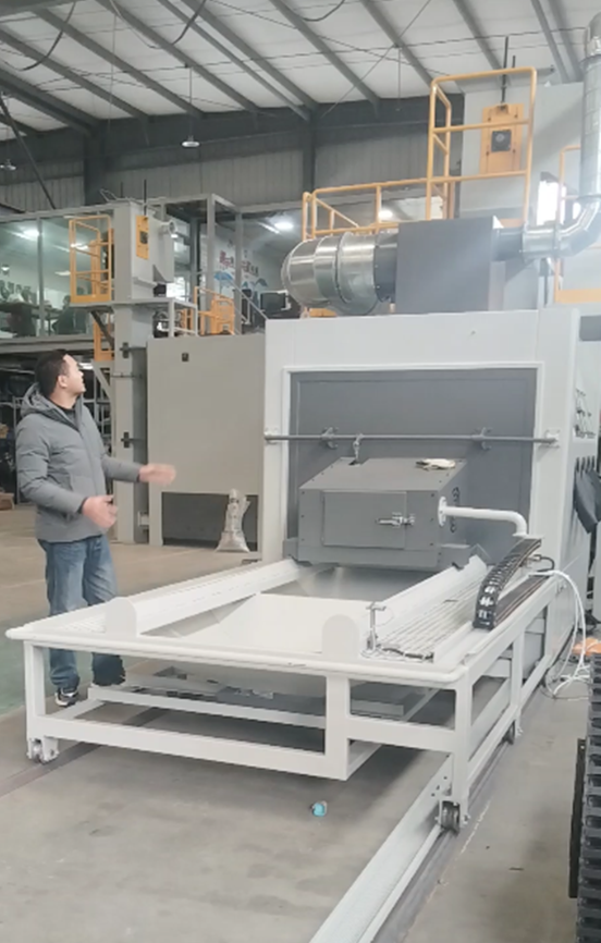 渝中喷砂机在汽车制造中的表面处理应用