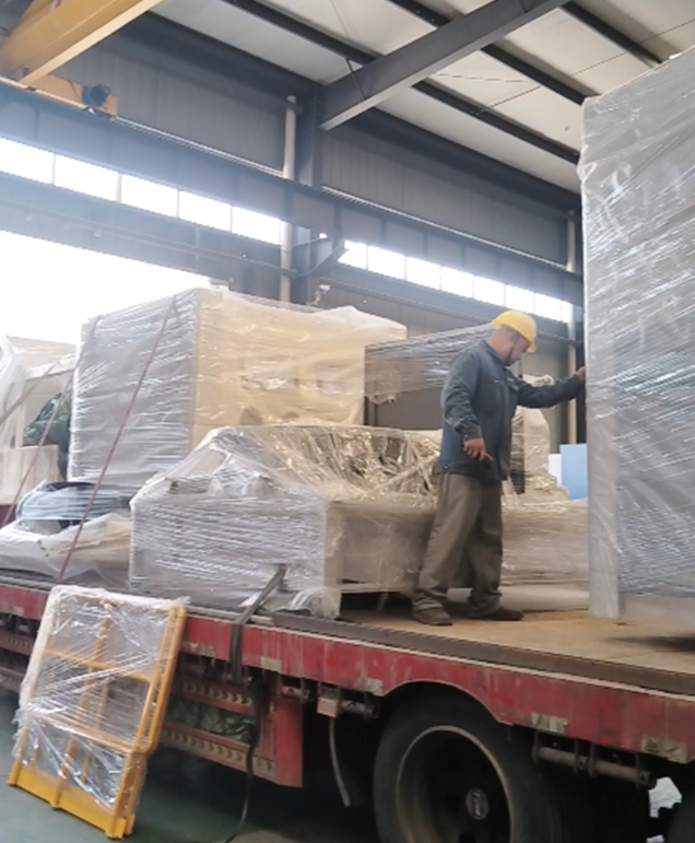 渝中喷砂机软管易破损？选择与保养技巧